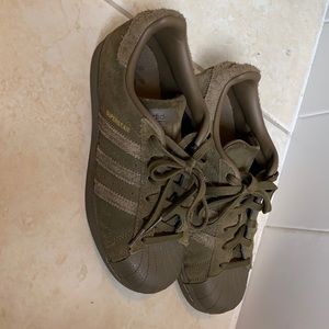 Adidas superstar